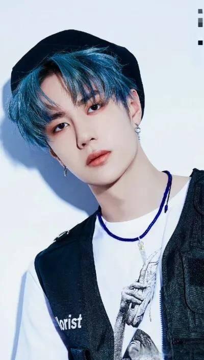 yc娱乐爆料王一博,yc娱乐独家爆料，揭秘明星背后的故事